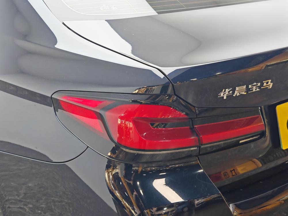 BMW 5 Series PHEV 2021 535Le M Sport Package – фото 13