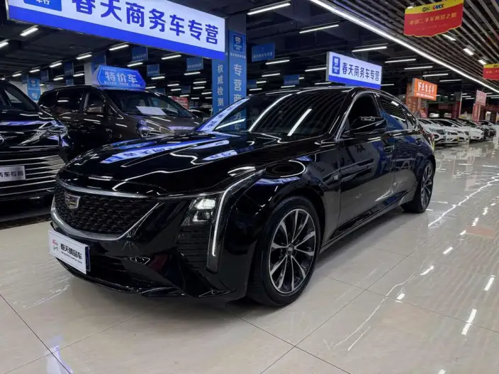 Cadillac CT5 2025 Model 28T Lincoln Town Sports Edition