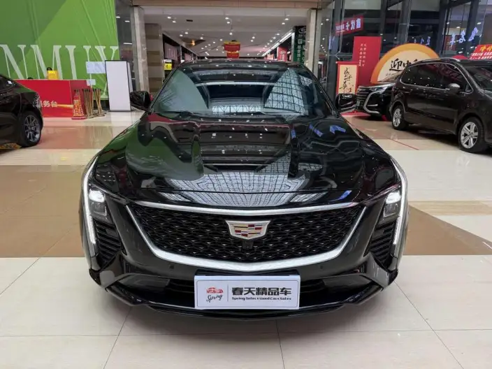 Cadillac CT5 2025 Model 28T Lincoln Town Sports Edition