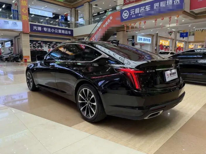 Cadillac CT5 2025 Model 28T Lincoln Town Sports Edition