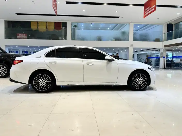 Mercedes-Benz C-Class 2025 Model Facelift C 260 L Sports Edition – фото 6