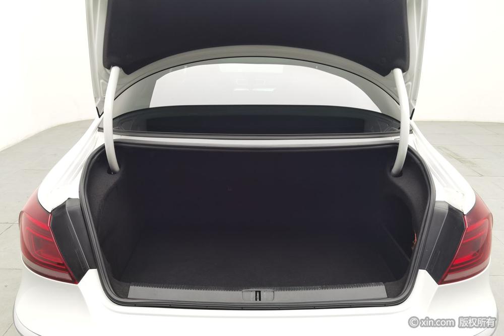 Volkswagen CC 2016 1.8TSI Luxury – фото 23