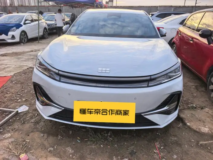 Geely Galaxy A7 EM 2025 Model 70km Voyage Edition