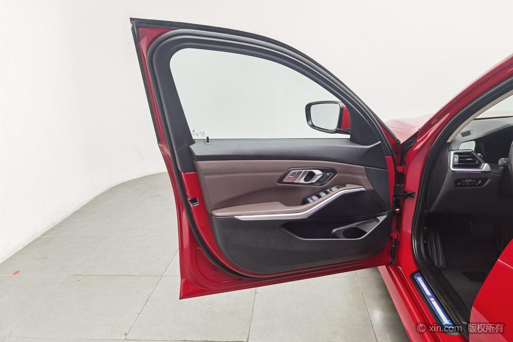 BMW 3 Series 2020 325i M Sport Package – фото 22