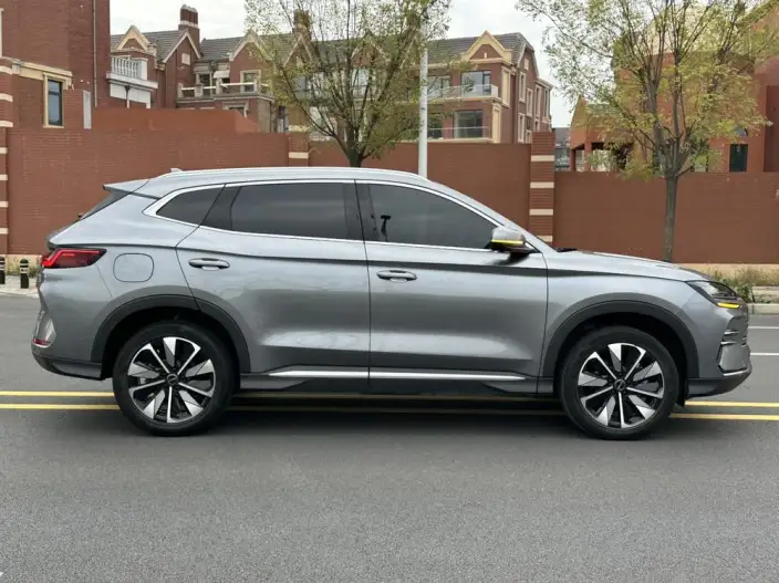BYD Song PLUS DM 2025 Model DM-i 160KM Flagship Model – фото 8