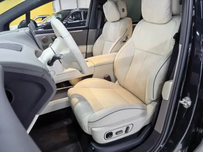 Li Auto i6 2025 Model 2WD Standard Edition – фото 10