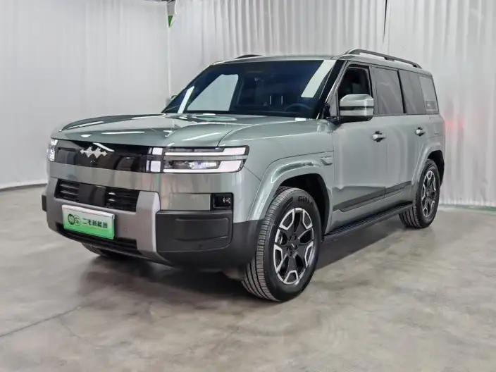Titan 7 PHEV 2025 Model 200KM 2WD Max Edition