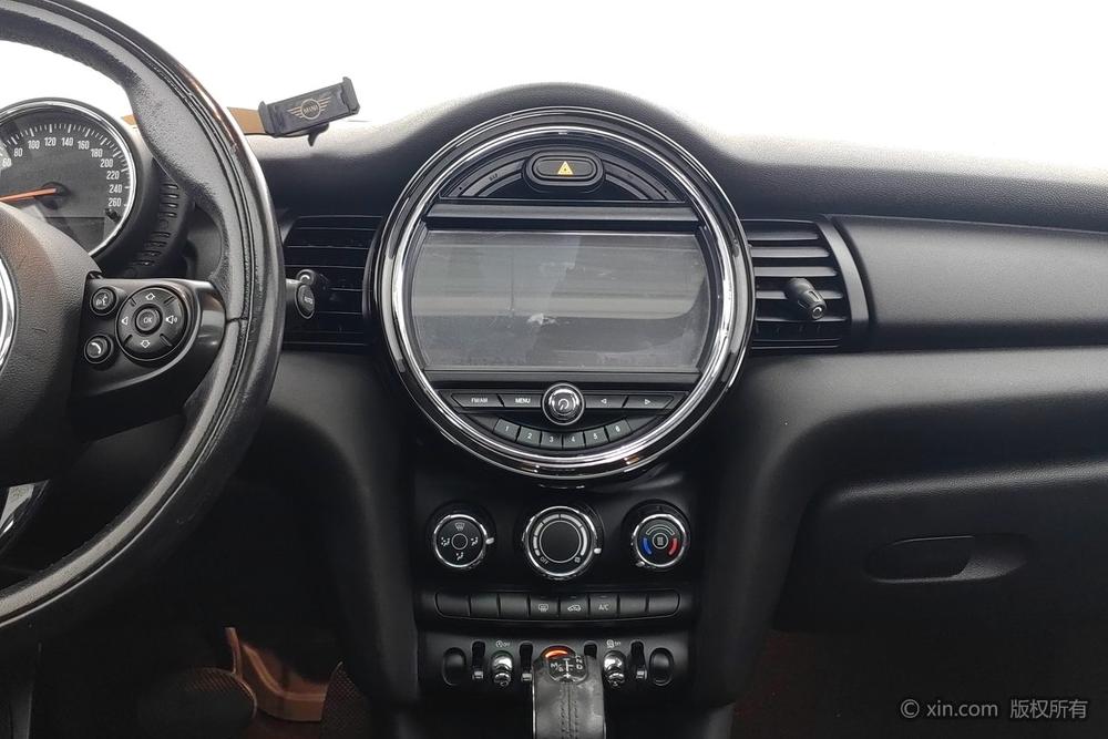 MINI 2016 1.2T ONE Pioneer – фото 10