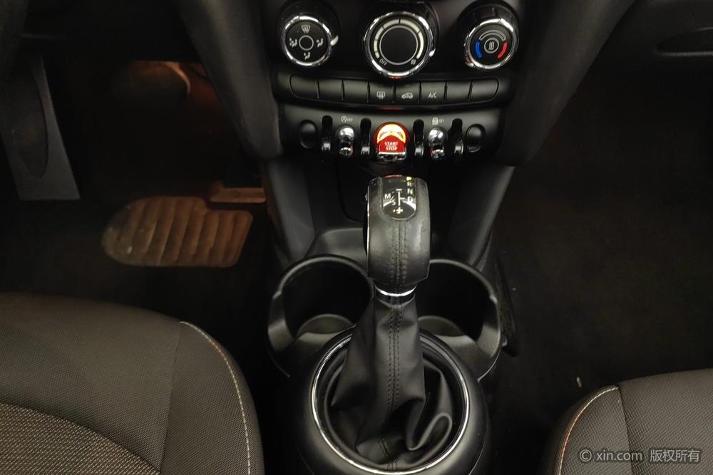 MINI 2016 1.2T ONE Pioneer – фото 15