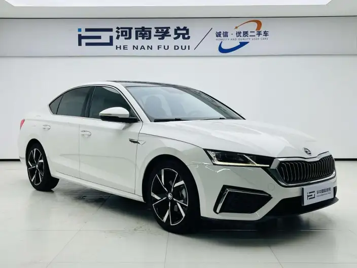 Skoda Octavia 2022 Model PRO TSI280 DSG Exclusive Edition