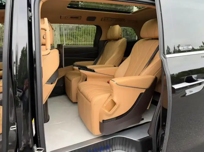 DENZA D9 DM 2025 Model Smart Driving Edition 1020 4WD Flagship Model – фото 10