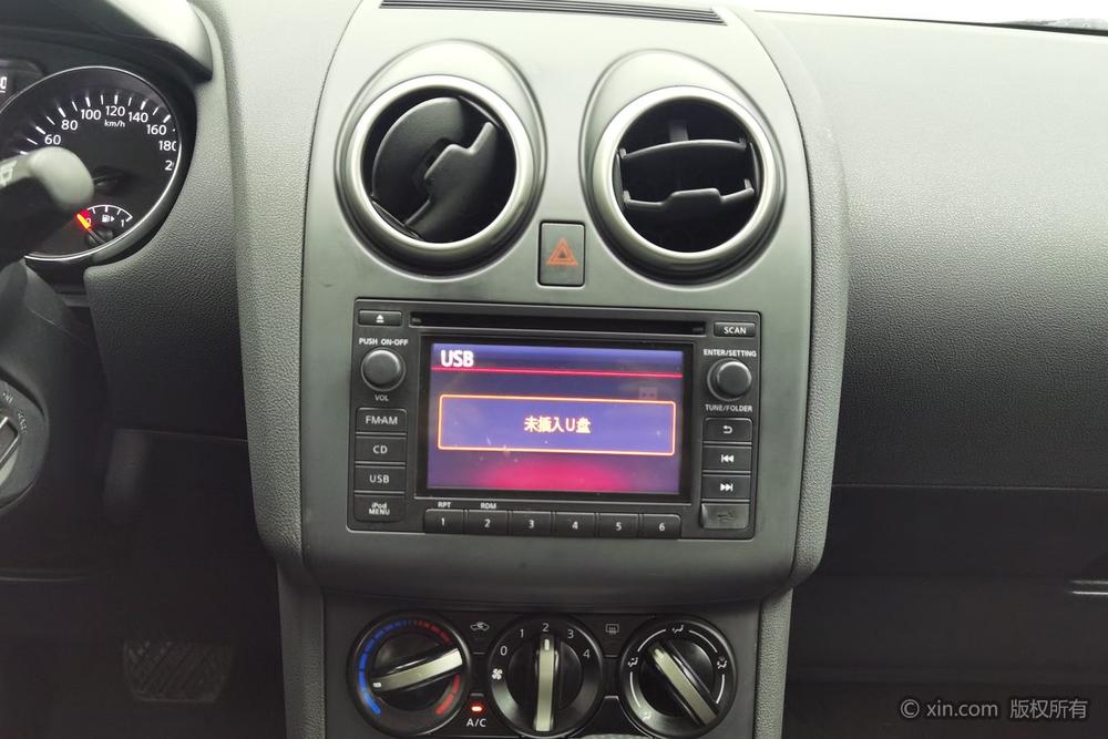 Nissan Qashqai 2012 2.0XL Fire CVT FWD – фото 11