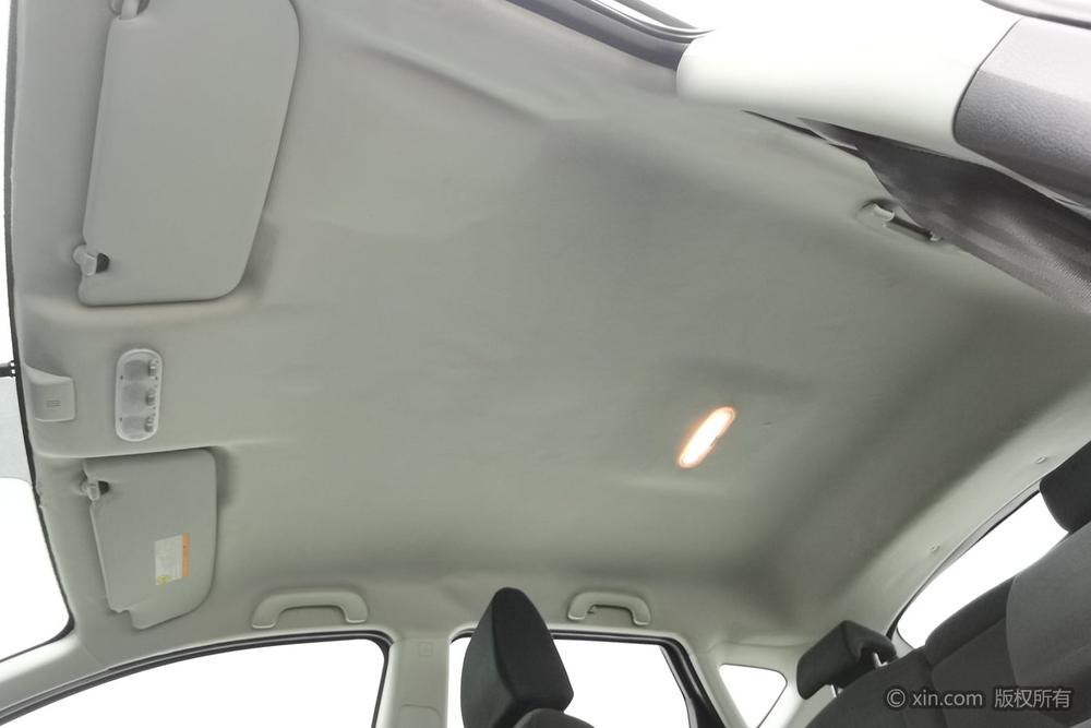Nissan Qashqai 2012 2.0XL Fire CVT FWD – фото 20