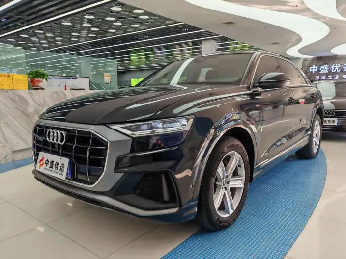 Audi Q8 2022 Model 45 TFSI Luxury Dynamic Model