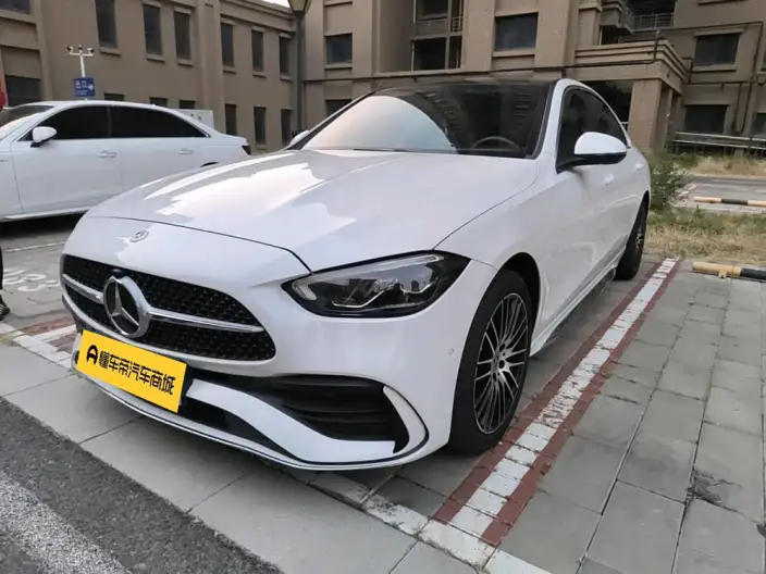 Mercedes-Benz C-Class 2024 Model Facelift C 260 L Sports Edition – фото 1