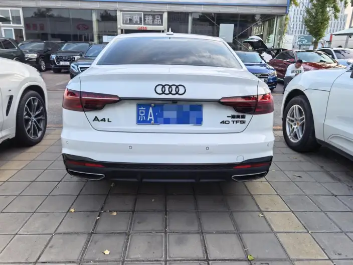 Audi A4 L 2023 Model 40 TFSI Luxury Dynamic Model Starry Night Edition
