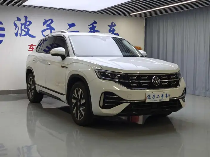 Volkswagen Tayron 2023 Model Facelift 380TSI 4WD R-Line High Power Edition – фото 3