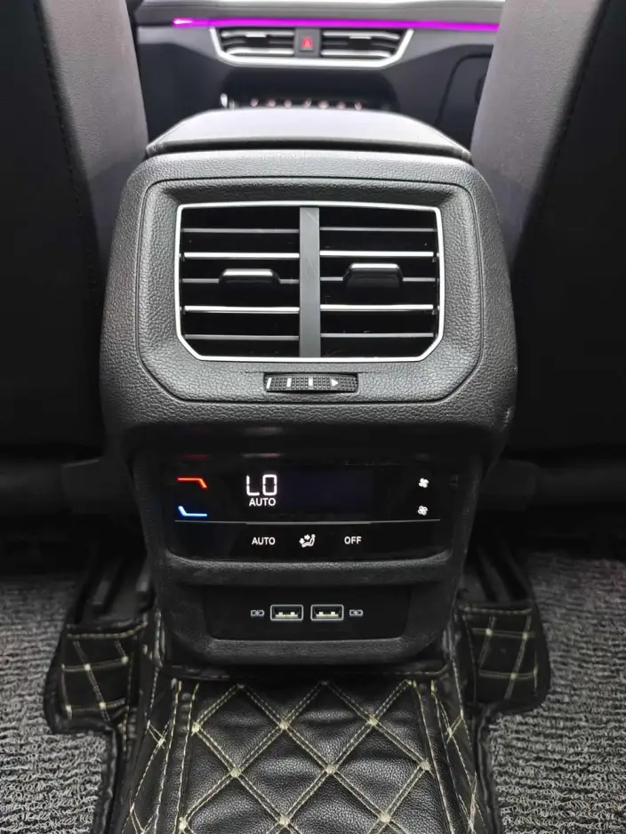 Volkswagen Tayron 2023 Model Facelift 380TSI 4WD R-Line High Power Edition – фото 9