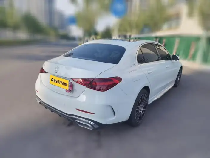 Mercedes-Benz C-Class 2023 Model C 260 L Sports Edition – фото 2