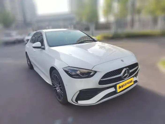 Mercedes-Benz C-Class 2023 Model C 260 L Sports Edition – фото 3