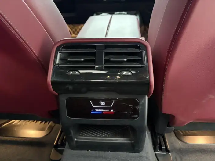 BMW 5 Series 2024 Model 525Li M Sports Set – фото 2
