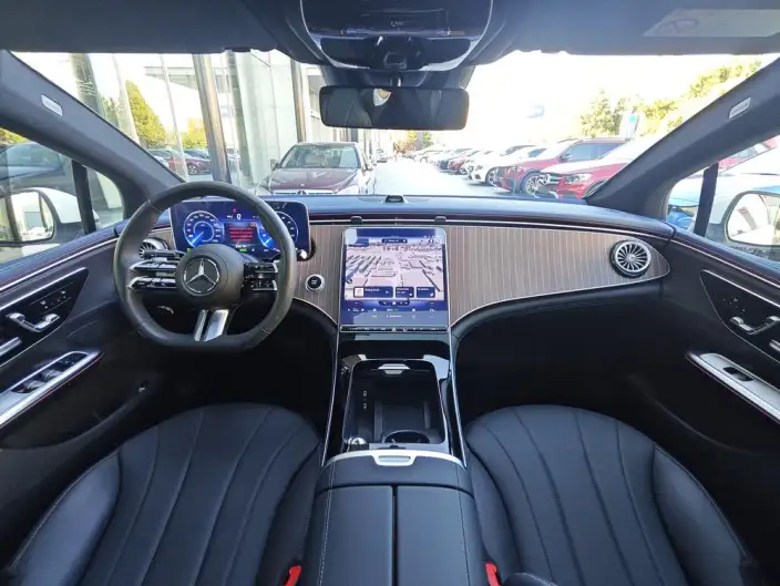 Mercedes-Benz EQE 2022 Model EQE 350 Pioneer Edition – фото 9