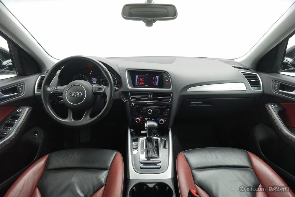 Audi Q5 2017 Plus 40 TFSI Technology – фото 12