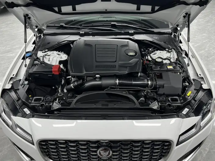 Jaguar XFL 2021 Model 2.0T P200 2WD Elite Deluxe Edition – фото 8