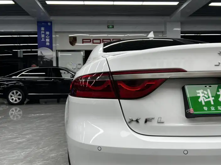 Jaguar XFL 2021 Model 2.0T P200 2WD Elite Deluxe Edition – фото 10