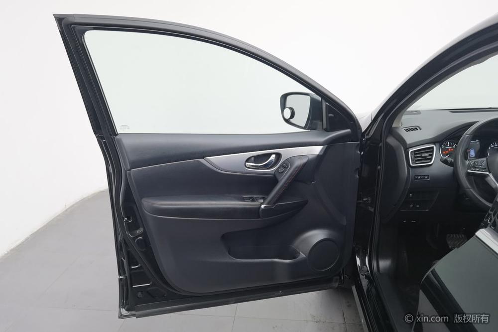 Nissan Qashqai 2022 2.0L XV Prem. Luxury – фото 21