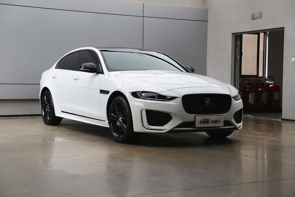 Jaguar XEL 2025 2.0T 250PS R-DYNAMIC 90th Anniversary Collector
