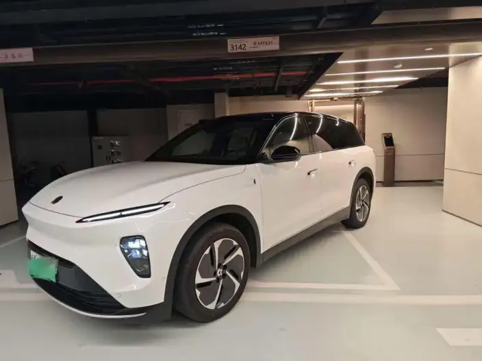 NIO ES8 2023 Model 75kWh – фото 1
