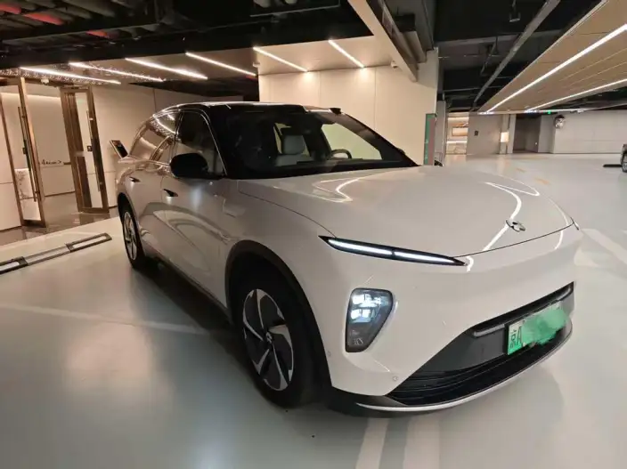 NIO ES8 2023 Model 75kWh – фото 3
