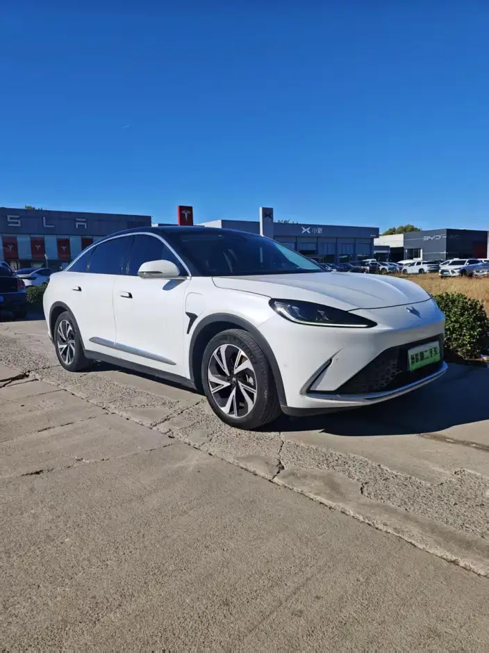 Arcfox α-S 2022 Model 708S+ 160kW