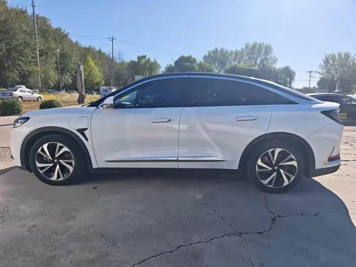 Arcfox α-S 2022 Model 708S+ 160kW