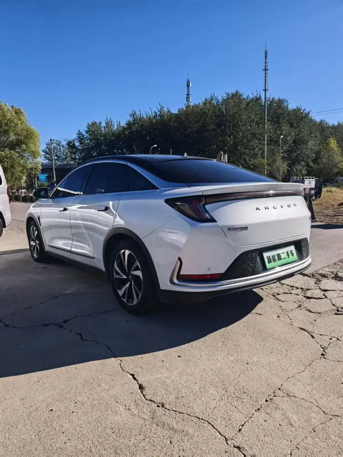 Arcfox α-S 2022 Model 708S+ 160kW – фото 5