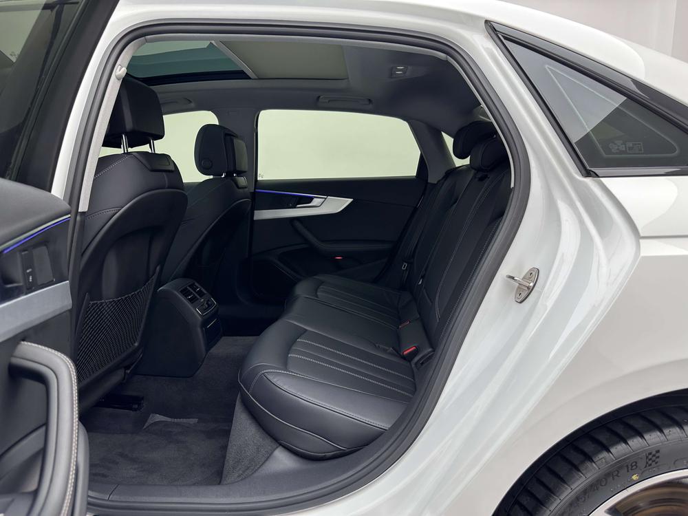 Audi A4L 2022 40 TFSI Luxury Dynamic – фото 33