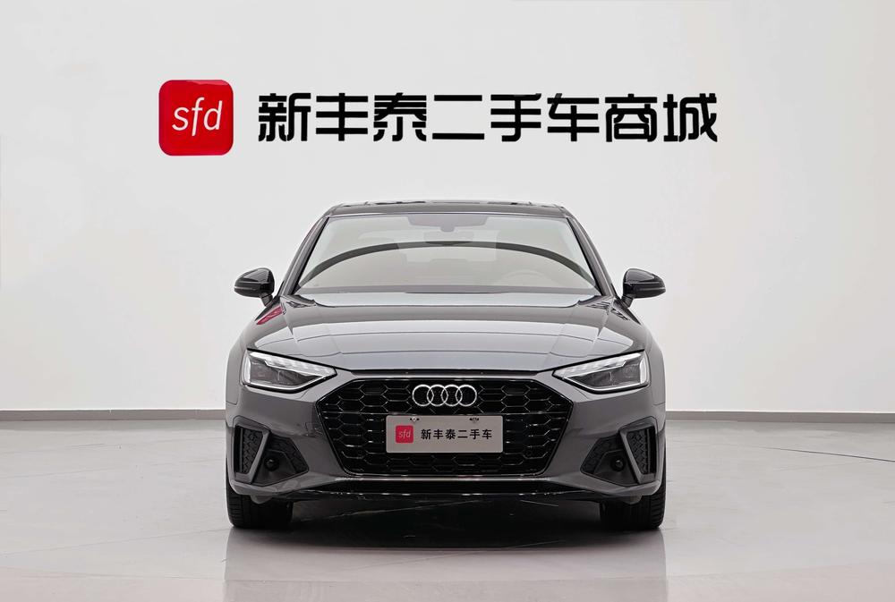 Audi A4L 2022 40 TFSI Luxury Dynamic