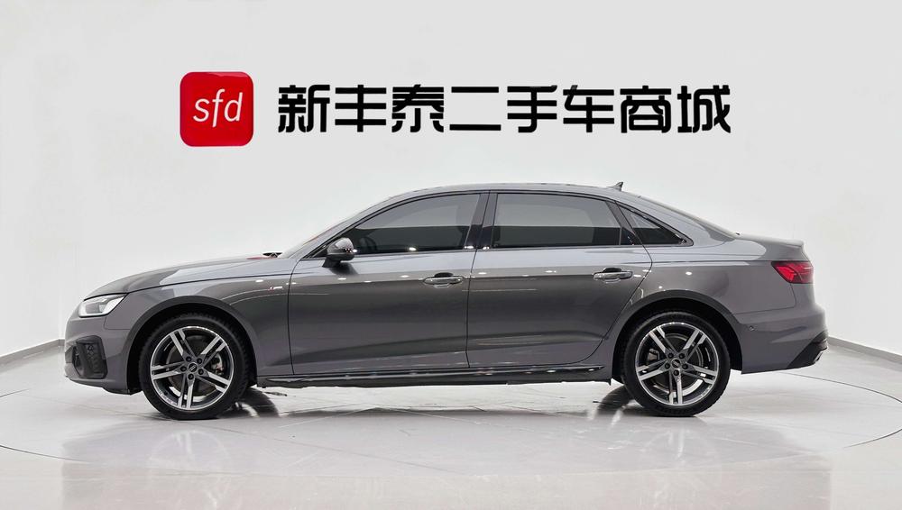 Audi A4L 2022 40 TFSI Luxury Dynamic