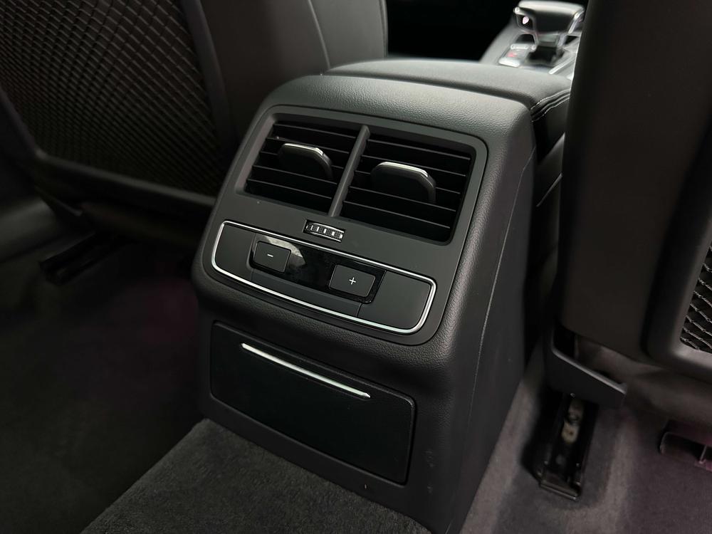 Audi A4L 2022 40 TFSI Luxury Dynamic – фото 12
