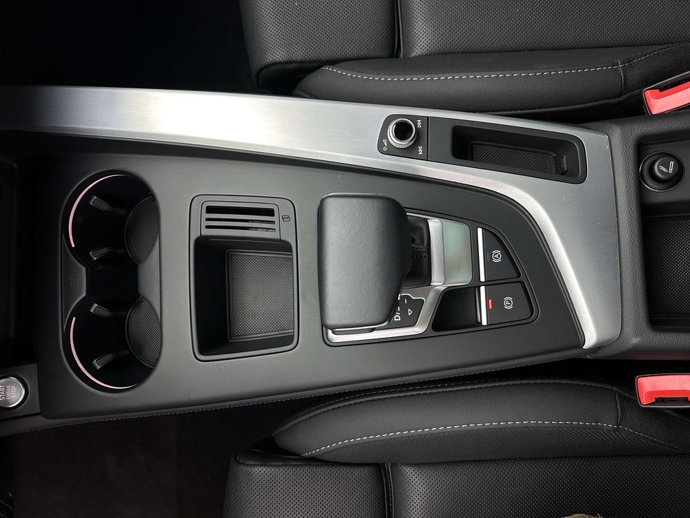 Audi A4L 2022 40 TFSI Luxury Dynamic – фото 25