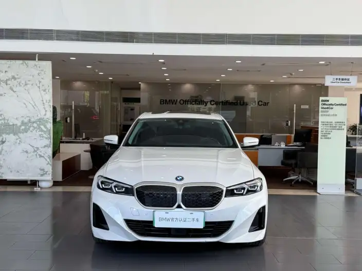 BMW i3 2025 Model eDrive35L – фото 2
