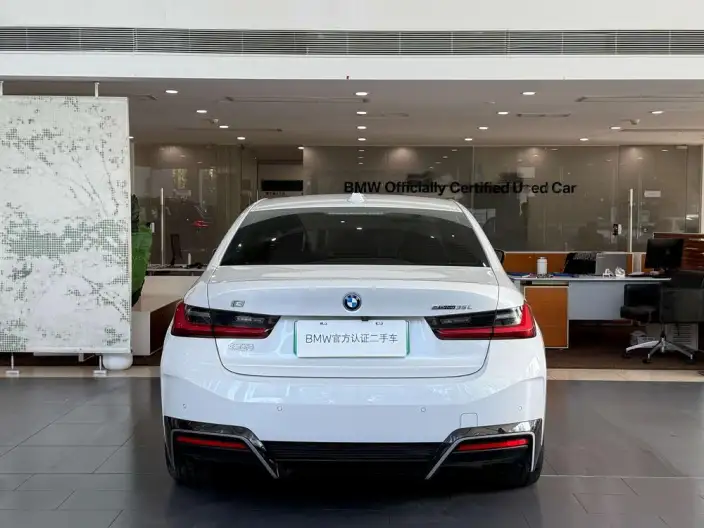 BMW i3 2025 Model eDrive35L – фото 4