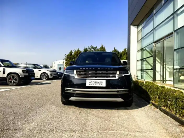 Range Rover 2026 Model 3.0 L6 400PS SE Long axis Edition