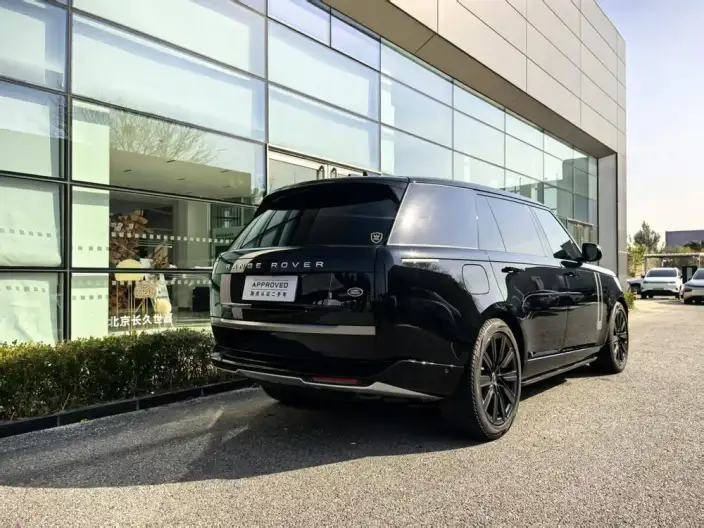 Range Rover 2026 Model 3.0 L6 400PS SE Long axis Edition