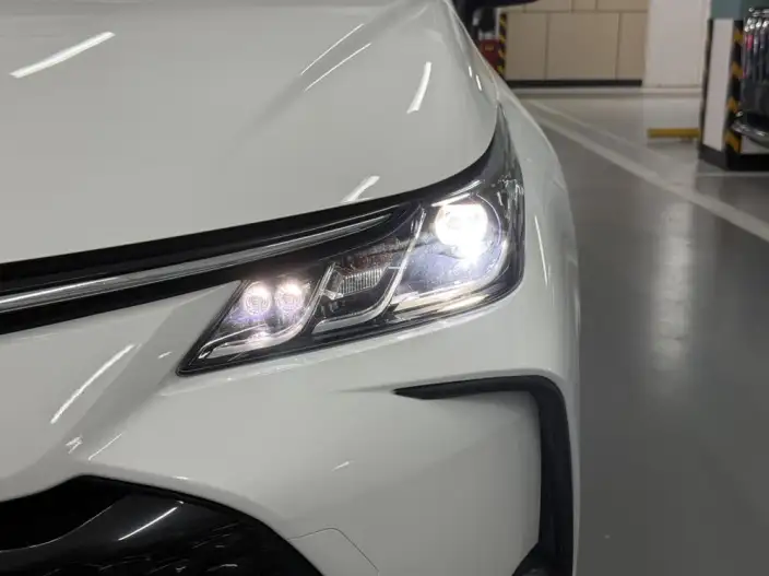 Toyota Corolla 2023 Model Intelligent Hybrid 1.8L E-CVT Elite Edition – фото 7