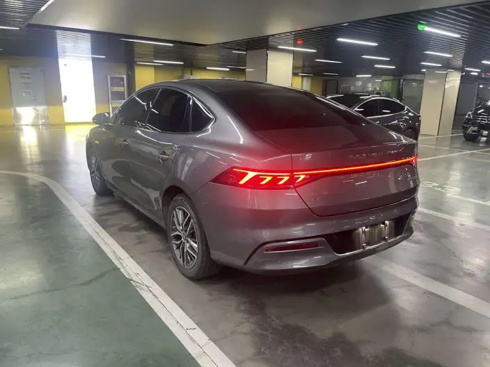 Qin Plus EV 2024 Model Honor Edition 510KM Leading Model – фото 4