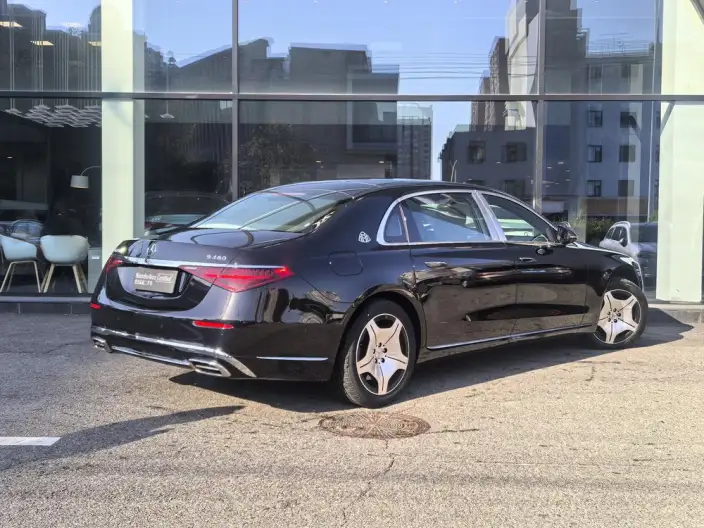Mercedes-Maybach S-Class 2025 Model S 480 4MATIC – фото 5