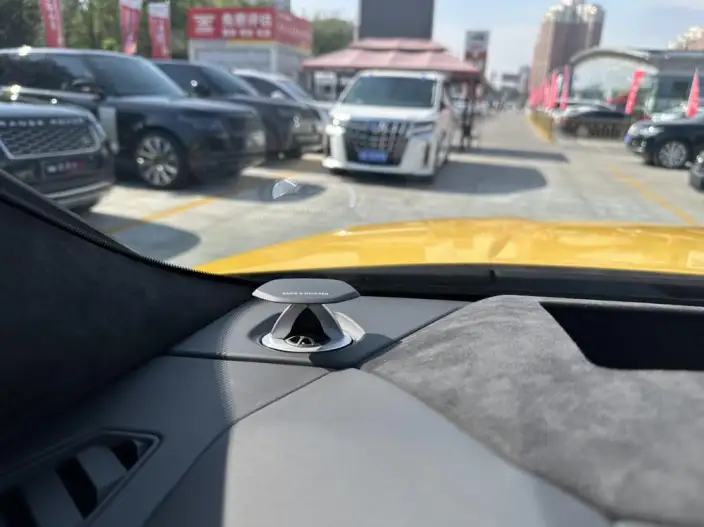 Urus 2022 Model 4.0T V8 Performante – фото 8