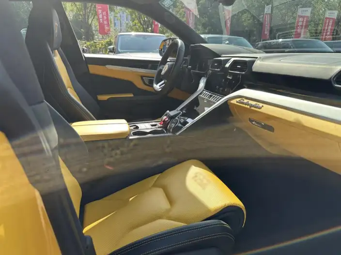 Urus 2022 Model 4.0T V8 Performante – фото 10